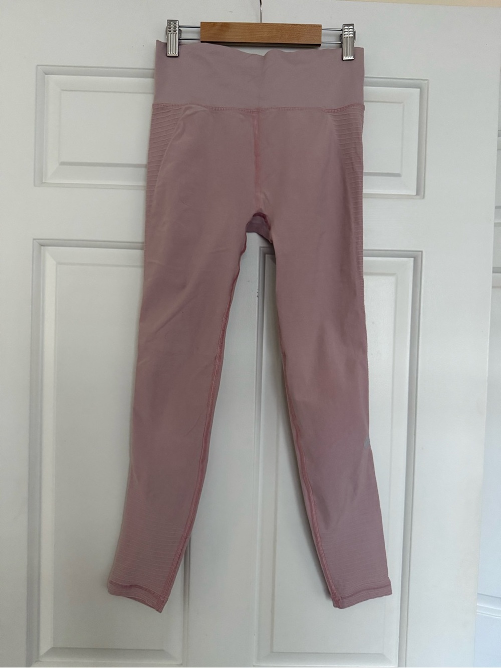 High-Waist Pink Seamless Active Leggings Butt-lifting leggings